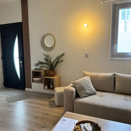 Modern With Jacuzzi ヴィラ *