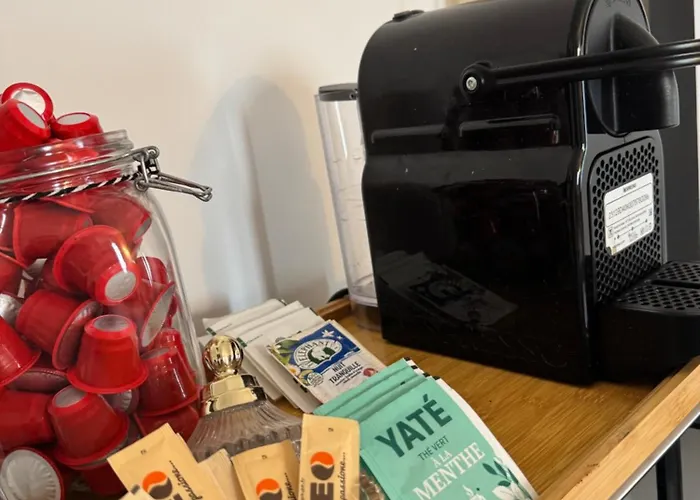 Modern With Jacuzzi ヴィラ ツーロン