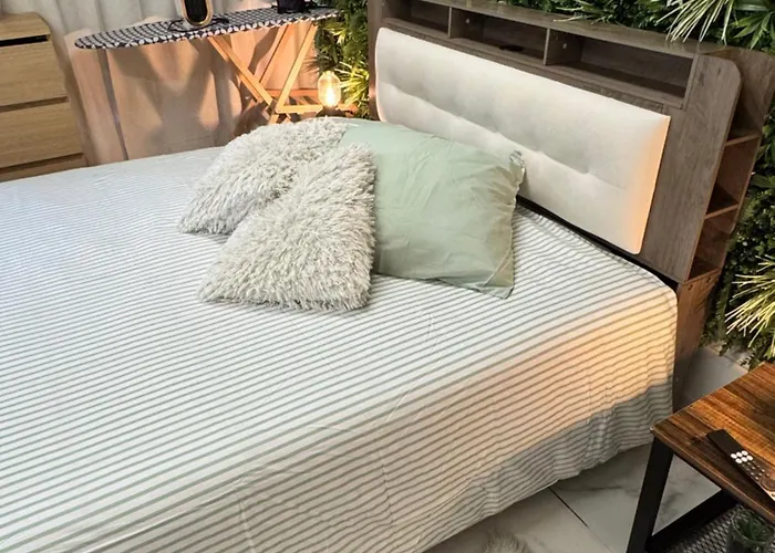 Modern With Jacuzzi Villa *